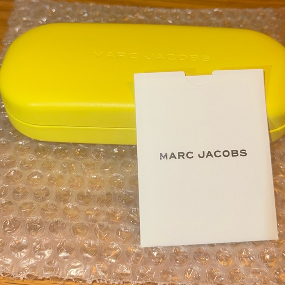 Marc Jacobs ❤️ Bright Yellow *Case Only* Sunglass Eyeglass Case-NWT - Picture 7 of 8